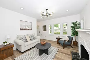 4637 W Scranton Pl, Milwaukee, WI 53216 - Photo 5