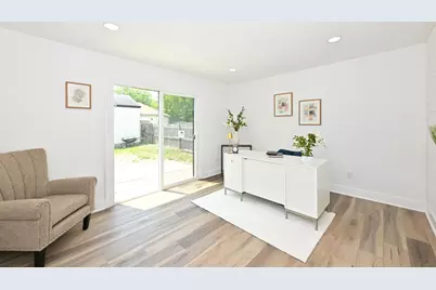 4637 W Scranton Pl, Milwaukee, WI 53216 - Photo 27