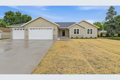 1150  Fond Du Lac Ave, Fond du Lac, WI 54935 - Photo 1