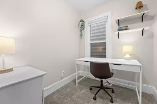 3331 N Bartlett Ave, Milwaukee, WI 53211 - Photo 19