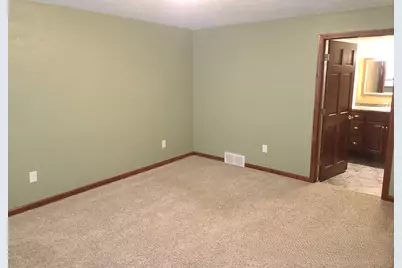 802  Sundial Ln, Neenah, WI 54956 - Photo 25