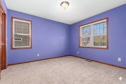 802  Sundial Ln, Neenah, WI 54956 - Photo 19