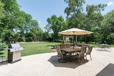 5600 S Kurtz Rd, Hales Corners, WI 53130 - Photo 5