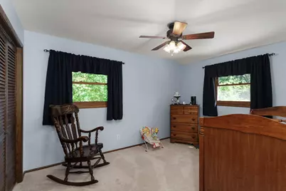 5600 S Kurtz Rd, Hales Corners, WI 53130 - Photo 25