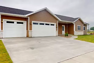 1222 Leo Dr, Holmen, WI 54636 - Photo 51