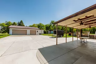 11239 W 5 Mile Rd, Racine, WI 53126 - Photo 43