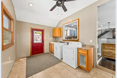 11239 W 5 Mile Rd, Racine, WI 53126 - Photo 15