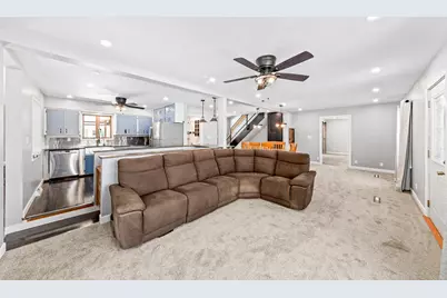 11239 W 5 Mile Rd, Racine, WI 53126 - Photo 5