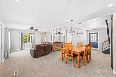 11239 W 5 Mile Rd, Racine, WI 53126 - Photo 9