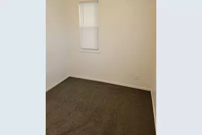 2810 S Lenox St, Milwaukee, WI 53207 - Photo 23