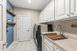 5001 Hunt Club Rd, Racine, WI 53402 - Photo 25