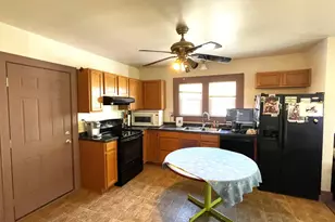 2401 W Plainfield Ave, Milwaukee, WI 53221 - Photo 3