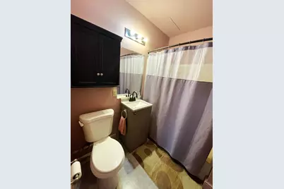 2401 W Plainfield Ave, Milwaukee, WI 53221 - Photo 11