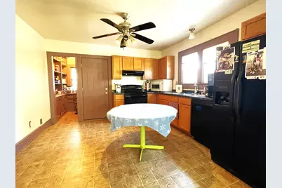 2401 W Plainfield Ave, Milwaukee, WI 53221 - Photo 5