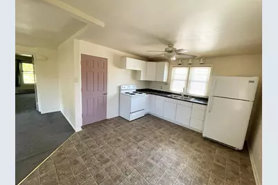 2401 W Plainfield Ave, Milwaukee, WI 53221 - Photo 15