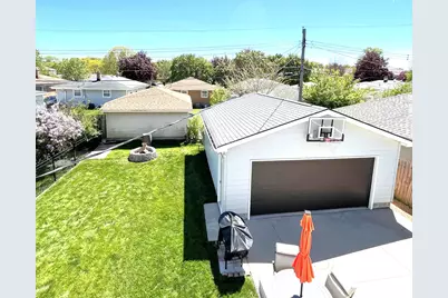 2401 W Plainfield Ave, Milwaukee, WI 53221 - Photo 43