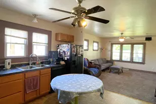 2401 W Plainfield Ave, Milwaukee, WI 53221 - Photo 7