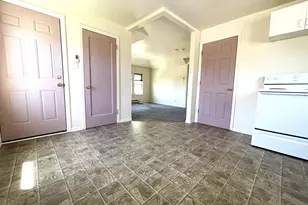2401 W Plainfield Ave, Milwaukee, WI 53221 - Photo 19
