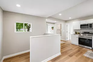 4758 N 49th St, Milwaukee, WI 53218 - Photo 9