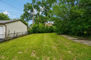 4758 N 49th St, Milwaukee, WI 53218 - Photo 15