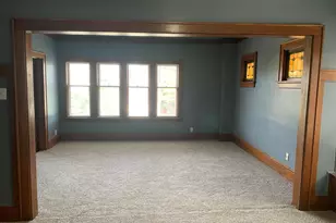 2867 N 37th St, Milwaukee, WI 53210 - Photo 7