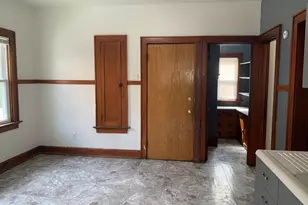 2867 N 37th St, Milwaukee, WI 53210 - Photo 13