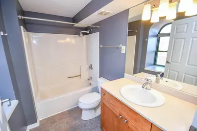 270 E Highland Ave #836, Milwaukee, WI 53202 - Photo 7