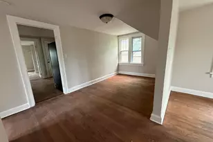 1723 Erie St, Racine, WI 53402 - Photo 5