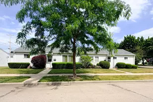 2130 W Howard Ave, Milwaukee, WI 53221 - Photo 3