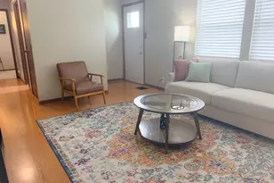 2130 W Howard Ave, Milwaukee, WI 53221 - Photo 11
