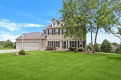 W348N5840  Snapdragon Ct, Oconomowoc, WI 53066 - Photo 3