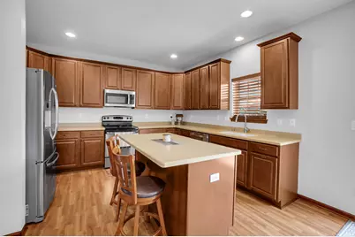 W348N5840  Snapdragon Ct, Oconomowoc, WI 53066 - Photo 11