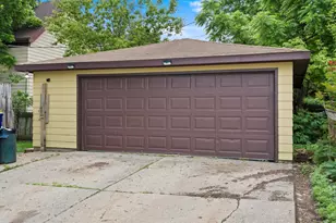 1501 S 62nd St, West Allis, WI 53214 - Photo 39