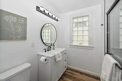 2218 N 56th St, Milwaukee, WI 53208 - Photo 13