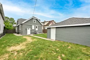 2218 N 56th St, Milwaukee, WI 53208 - Photo 37