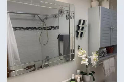 6650 W Clovernook Ct, Milwaukee, WI 53223 - Photo 23