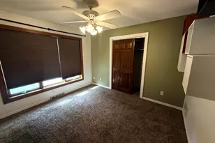 6429 N Sunny Point Rd, Glendale, WI 53217 - Photo 19