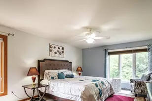 6429 N Sunny Point Rd, Glendale, WI 53217 - Photo 13