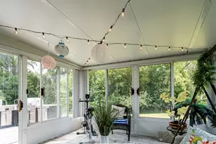 6429 N Sunny Point Rd, Glendale, WI 53217 - Photo 25