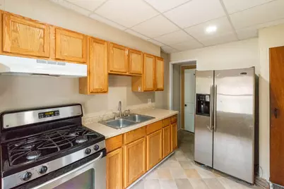 6504  22nd Ave, Kenosha, WI 53143 - Photo 7