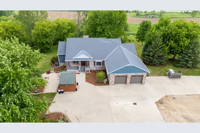 8151  Midland Dr, Wayne, WI 53002 - Photo 3