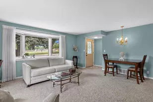 935 Virginia St, Racine, WI 53405 - Photo 5