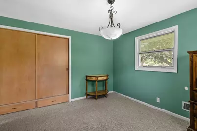 935  Virginia St, Racine, WI 53405 - Photo 19