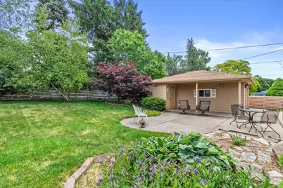935  Virginia St, Racine, WI 53405 - Photo 33