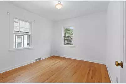 8313  Stickney Ave, Wauwatosa, WI 53213 - Photo 11