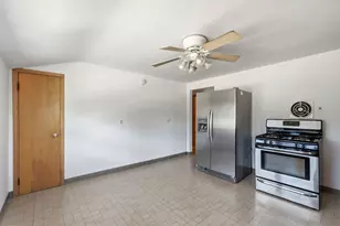 907 High St, West Bend, WI 53090 - Photo 29