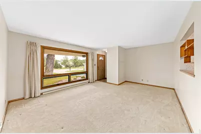 2715  Hilltop Ct, East Troy, WI 53120 - Photo 5