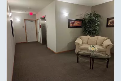230  Hilldale Dr #1306, Hartford, WI 53027 - Photo 29