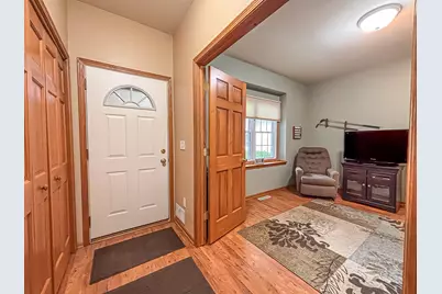 650  Waters Edge Dr, Whitewater, WI 53190 - Photo 5