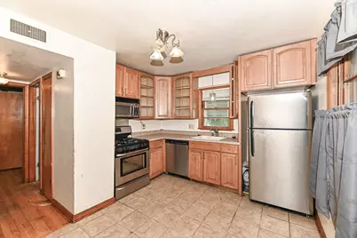 3136 N 77th St, Milwaukee, WI 53222 - Photo 7